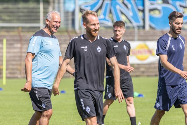 Gute Stimmung herrschte beim Trainingsauftakt des SV Waldhof. | Foto: Christian Gaier