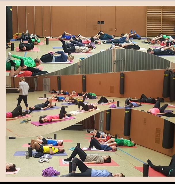 Ob Rückensport oder Yoga - es gibt ein breitgefächertes Angebot | Foto: DJK Eppstein