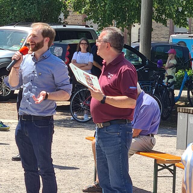 Bei der Einweihung | Foto: BRU