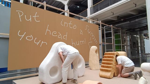 Summ-Skulpturen zu sehen und zu erleben an der HFG Karlsruhe | Foto: Heike Schwitalla