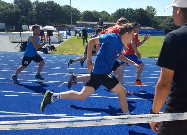 Kraftvoller Start: 100 Meter sprintete Henrik Traub zur Goldmedaille. | Foto: Gerhard Metz/Lebenshilfe Südliche Weinstraße
