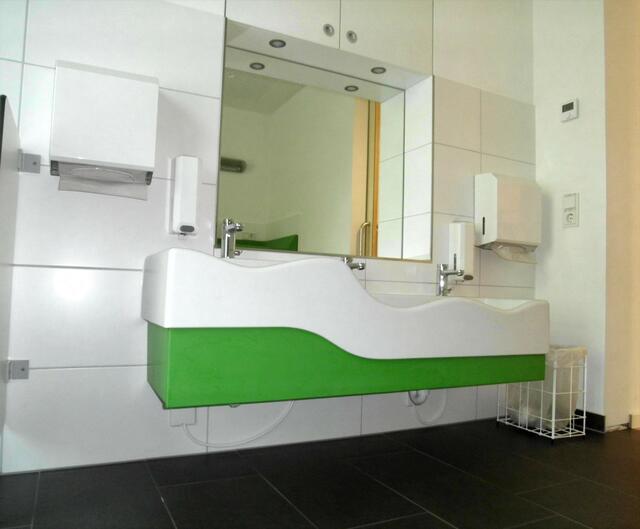 Angepasste Sanitäreinrichtung. | Foto: W. G. Stähle