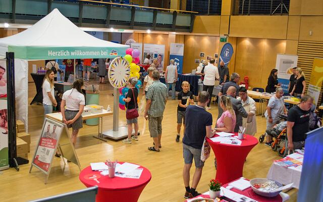 Bei der Vielfalt an Ausstellern - gepaart mit dem Unterhaltungs- und Animationsprogramm - war für jeden etwas dabei