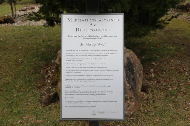Meditationslabyrinth am Dieterskirchel in Rülzheim | Foto: Heike Schwitalla