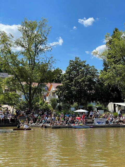 Viele Annweilerer ließen sich diese Gaudi nicht entgehen | Foto: Stadt Annweiler