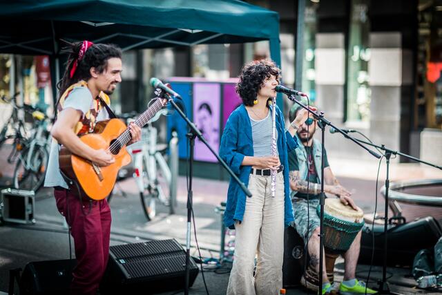 Das Trio Amaroots &amp; Zahira vereint seine Wurzeln aus marokkanischen, algerischen und brasilianischen Kulturen in einem vielfältigen Programm aus eigenen Eigenkompositionen und -interpretationen.  | Foto: Christian Gaier