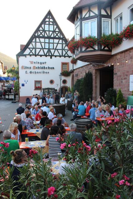 In St. Martin wird weinfrohe Geselligkeit groß geschrieben. Foto: Markus Pacher | Foto: Pacher