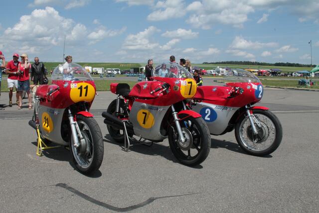 Der Sammler Bernd Wagner bringt nach St. Wendel die einzigartige Sechszylinder MV Agusta (Foto Michael Sonnick)