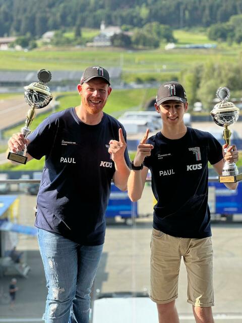 Christoph Krombach (links) und Daniel Gregor belegten zusammen den dritten Platz auf dem Red Bull-Ring