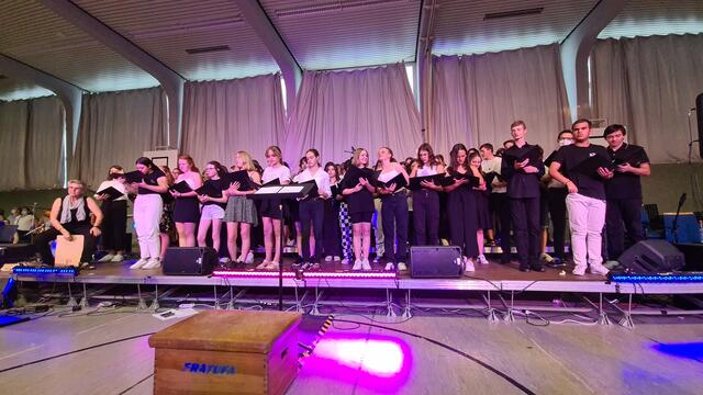 Der große Chor des ASG | Foto: Mi Jang Vuong