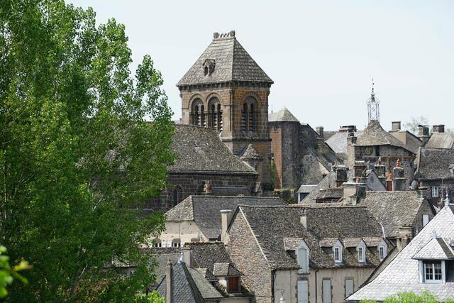 Kleines Städtchen auf dem Weg von Lyon nach La Rochelle | Foto: Markus Pacher