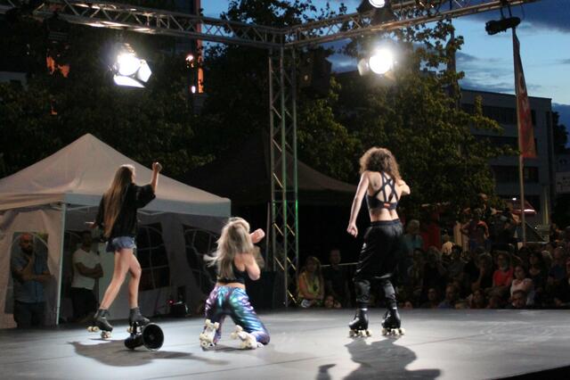 TANGAJ COLLECTIVE
(Rumänien)
Daughters | Foto: Basaric-Steinhübl