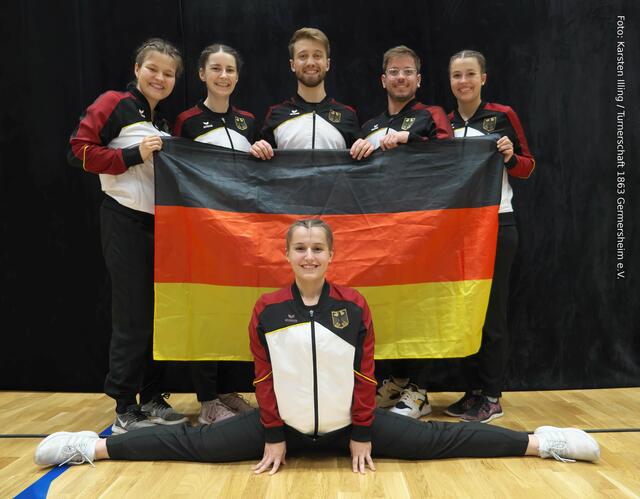 hintere Reihe vlnr: Simone Illing, Sarah Höfers, Mark Maurer, Pascal Bär und Bianca Illing
vorne: Fabienne Metzger | Foto: Karsten Illing