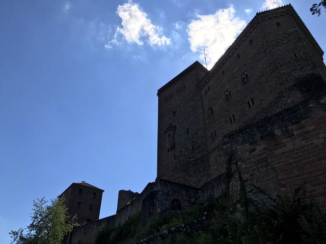 Die Burg Trifels ist auf jeden Fall ein Besuch wert | Foto: B. Bender