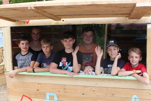 Von Montag bis Freitag, 8. bis 12. August findet wieder der beliebte Ferienhit „Hüttenbau“ auf dem Abenteuerspielplatz Neustadt statt.   | Foto: Stadtverwaltung Neustadt