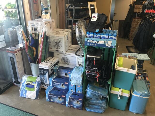 Die Kühlmatten sind ein "Must-Have" für jeden Hundebesitzer | Foto: Claudia Bardon