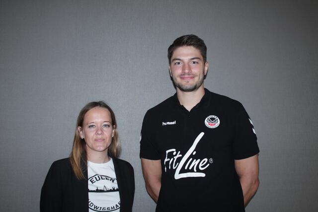Lisa Heßler und Eulen-Kapitän Maximilian Haider (Foto Michael Sonnick)