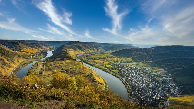 Moselschleife Bremm vom Ausichtspunkt im November | Foto: Stefan Jung