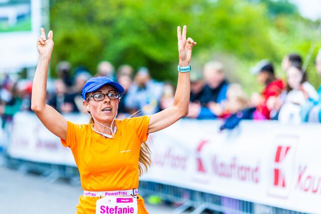 Auf geht's auf die Strecke - beim neunten engelhorn sports Frauenlauf in Mannheim | Foto: Christian Gaier
