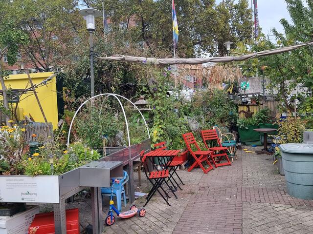 Der Hack-Museumsgarten lud zu Ruhepausen ein | Foto: Basaric-Steinhübl