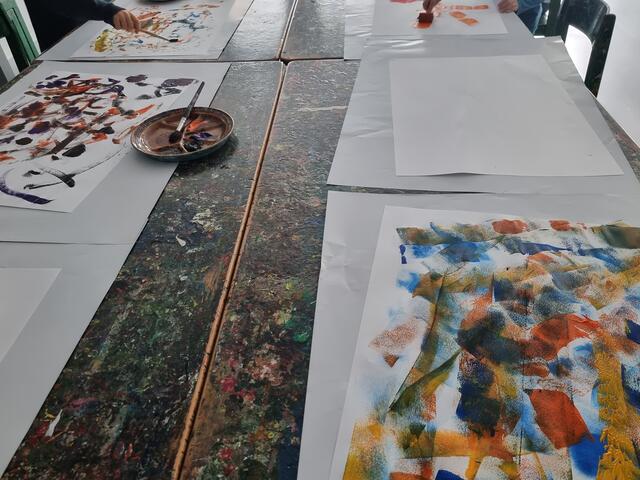 Im Museumsatelier des Wilhelm-Hack-Museums konnten Kinder nach Herzenslust künstlerische Techniken kennenlernen und ausprobieren | Foto: Basaric-Steinhübl