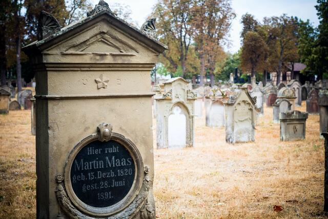 Seit 1986 steht der Friedhof als Kulturdenkmal unter Schutz. Derzeit wird er von der Stadt in Absprache mit der jüdischen Kultusgemeinde gepflegt | Foto: Cornelia Bauer