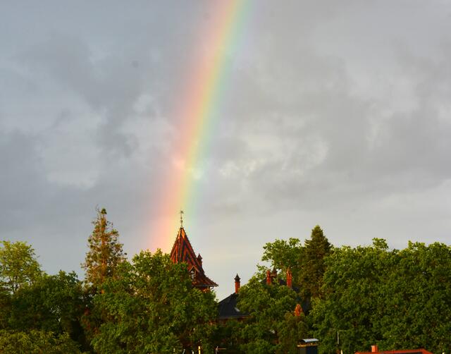 Regenbogen über Villa | Foto: A. Abt