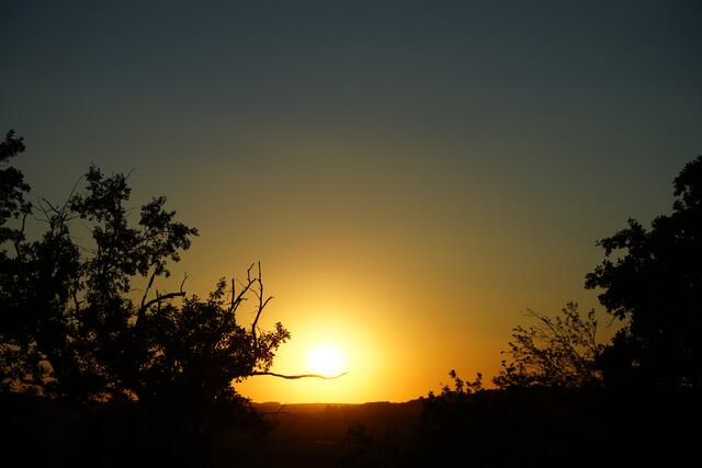 Tropischer Sonnenuntergang - eine Wetterlage die wir durch den Klimawandel jetzt öfter beobachten können  | Foto: Stephen Wüstenberg Photographie - Wartenberg-Rohrbach