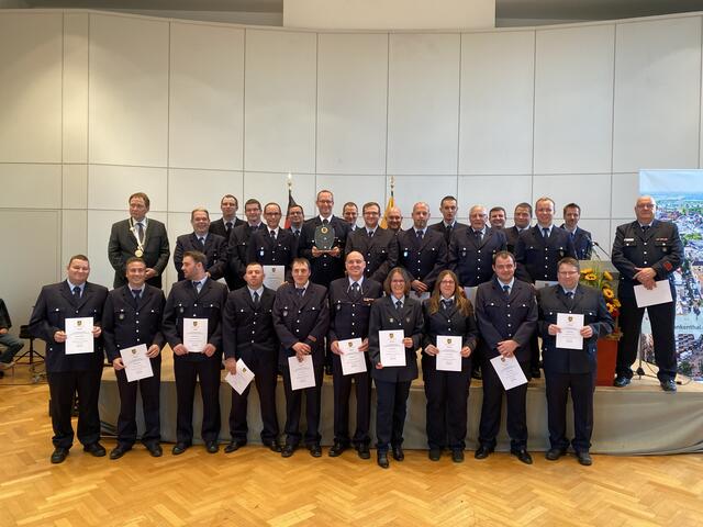 Über einige Wochen waren die Feuerwehrkräfte im Ahrtal | Foto: Feuerwehr Frankenthal