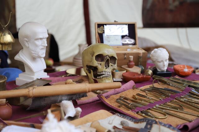 Die Utensilien eines Arztes im Alten Rom | Foto: Anne Sahler