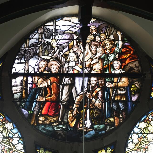 Henri-Arnaud-Fenster in der Waldenserkirche Palmbach. | Foto: Hans-Joachim Vogt