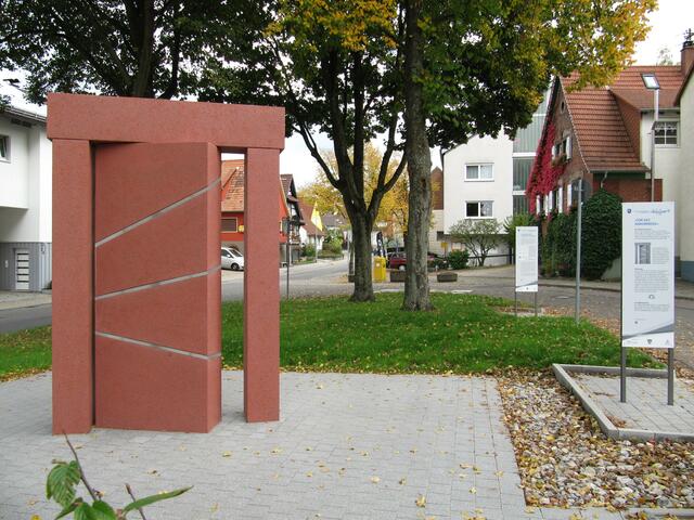 Waldenserplatz Palmbach | Foto: Roland Jourdan