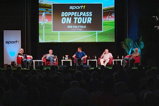 Doppelpass on Tour  Foto: Dirk Zengel/pics4news/S-Promotion