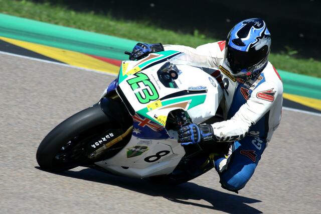 Martin Wimmer auf der Moto2-MZ bei der ADAC Sachsenring Classic (Foto Thomas Haas) | Foto: Thomas Haas