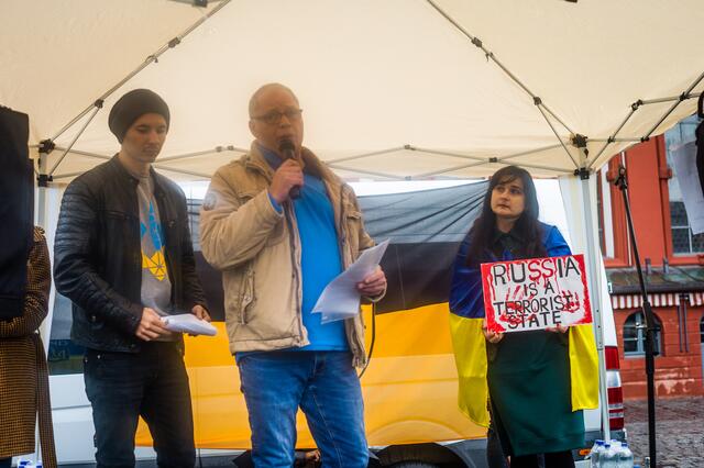 Der Mannheimer Ralph Kaiser engagiert sich seit dem Kriegsausbruch am 24. Februar in der Ukrainehilfe.  | Foto: Christian Gaier 