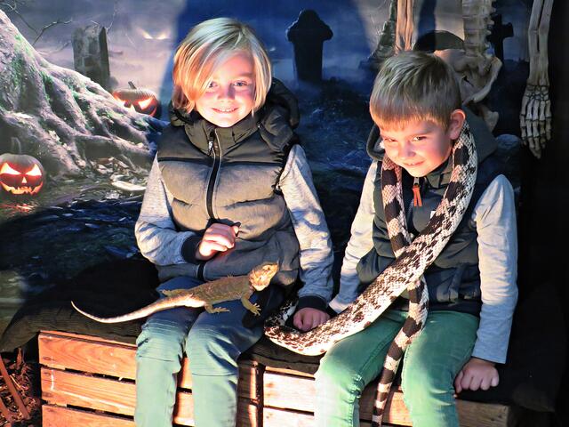Noah (7 Jahre) und Eliah Breßler (5 Jahre)  | Foto: Brigitte Melder