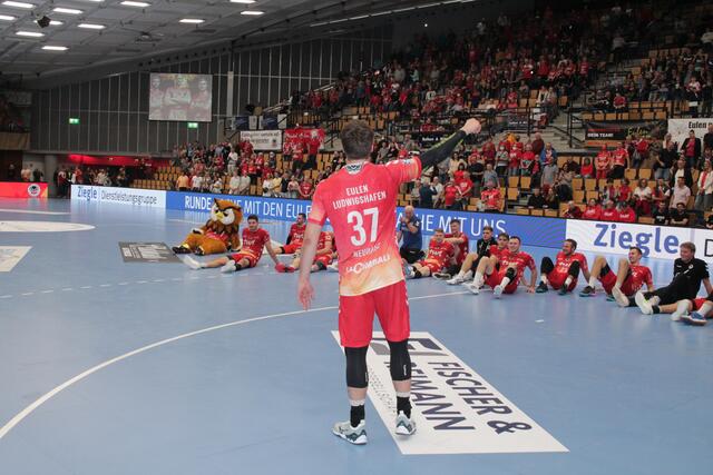 Max Neuhaus bei der Sieger-Humba (Foto Michael Sonnick)