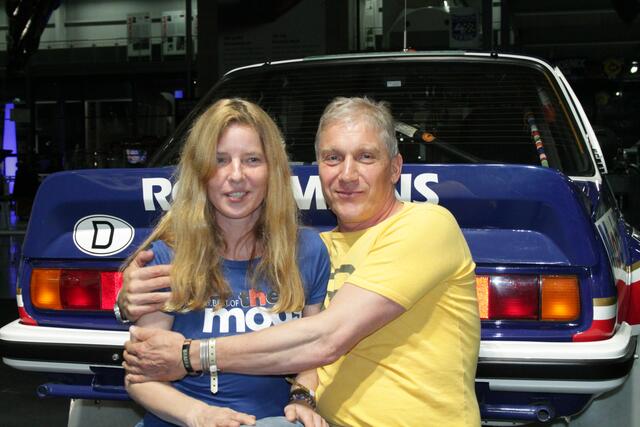 Ralf Antweiler mit seiner Frau (Foto Michael Sonnick)