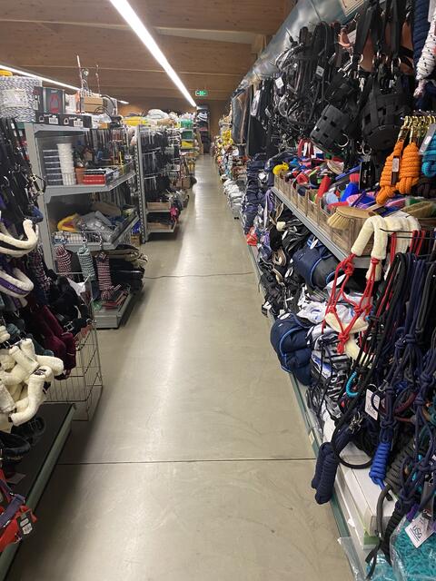 Die Abteilungen sind gefüllt | Foto: Claudia Bardon