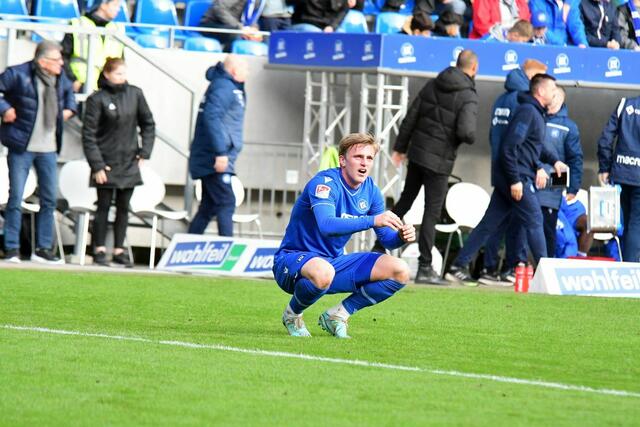 Eine gewisse Ratlosigkeit macht sich breit | Foto: Anderer/ka-abseits