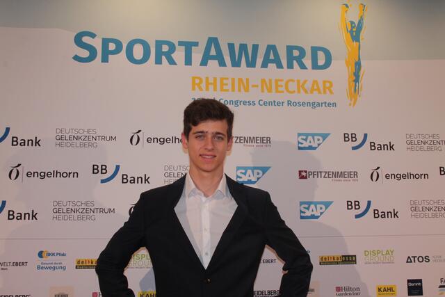 Der erst 16-jährige Porsche-Rennfahrer Daniel Gregor aus Maikammer (Foto Michael Sonnick)