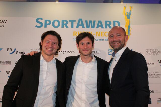 Uwe Gensheimer (Bildmitte) von den Rhein-Neckar Löwen (Foto Michael Sonnick)