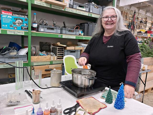 Kerzengießerei mit Susan Brenner | Foto: Brigitte Melder