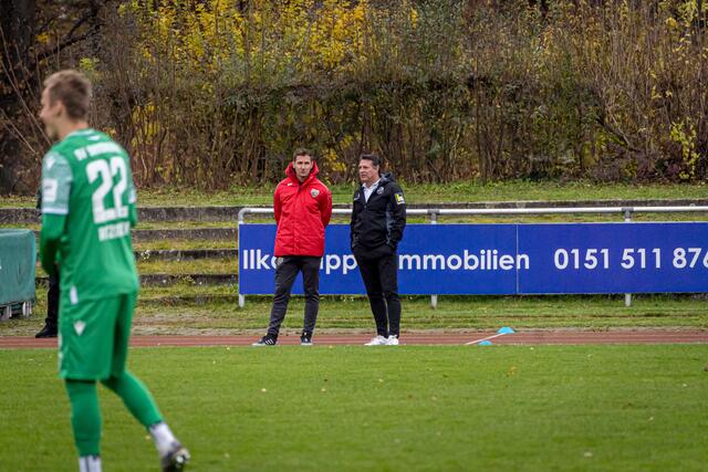 Die Trainer Alois Schwartz (rechts) und Miroslav Klose im Austausch | Foto: SV Sandhausen