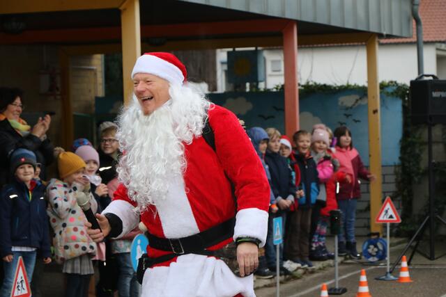 Die Harley Davidson Riding Santas bringen Weihnachtsstimmung in die Südpfalz | Foto: Heike Schwitalla
