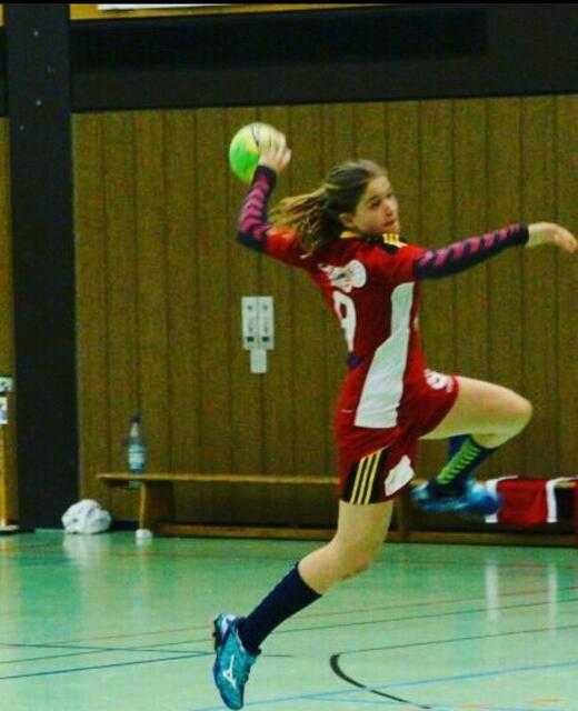 Emily im Trikot der HSG Bensheim/Auerbach | Foto: Emily Hagedorn