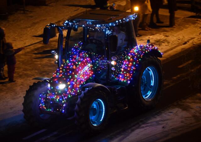 Traktoren südpfälzischer Landwirte im Advent 2022 | Foto: A. Abt