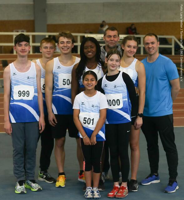 Hinten vlnr: Constantin Reiss, Leon Popp, Samuel Wien, Sevetlana Da Silva, Uwe Leuthner, Marei Frech, Jochen Kainz
Vorne vlnr: Fatima Tribel, Lana Ruhnau | Foto: Lara Vetter