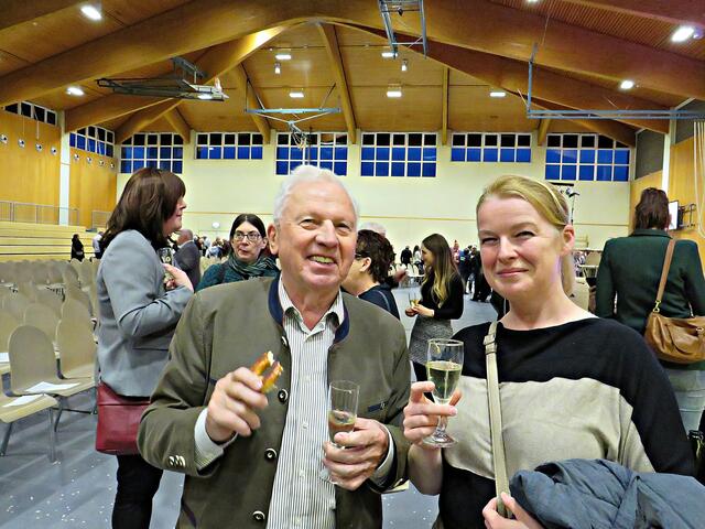 Julia Köller mit nettem Herrn | Foto: Brigitte Melder