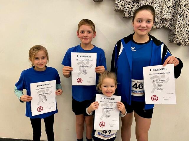 Strahlende Gesichter bei Silverlauf | Foto: Schubert